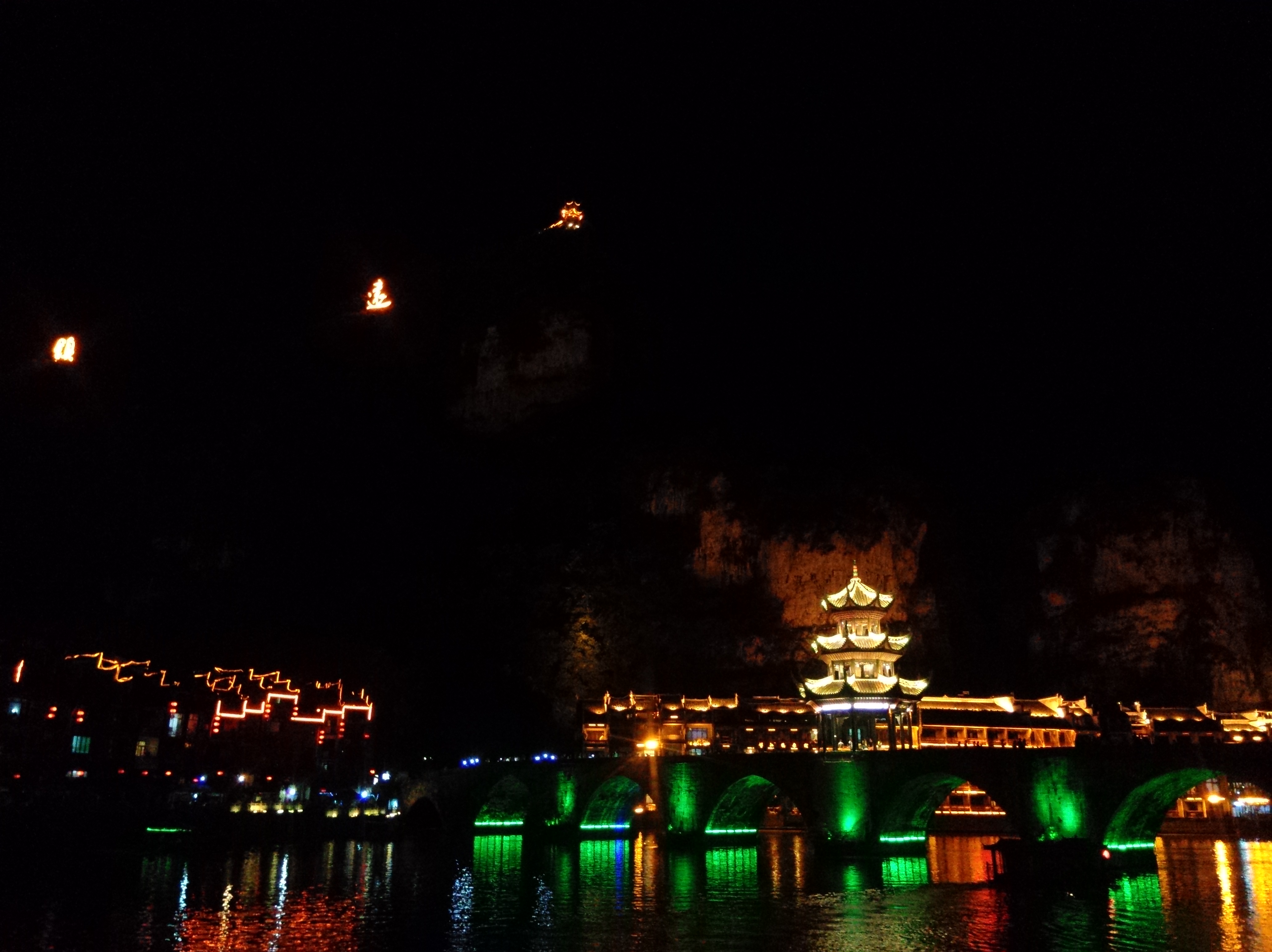 kirsche14的個(gè)人主頁(yè)（背景預(yù)覽） - 主頁(yè)背景設(shè)置 - 站酷設(shè)計(jì)師kirsche14原創(chuàng)素材 - 站酷ZCOOL