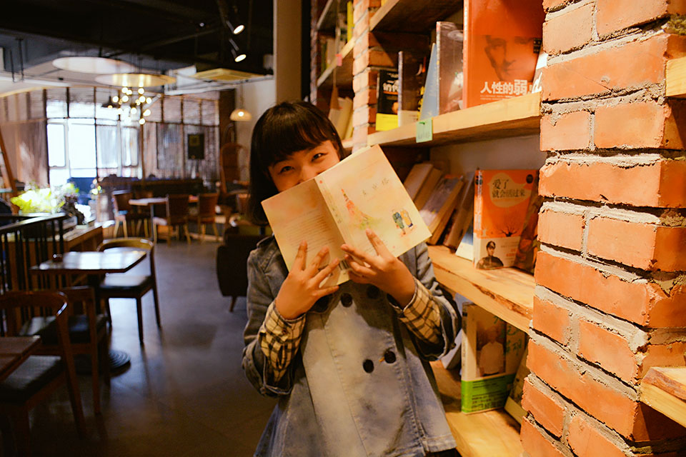 小初心的個(gè)人主頁(yè)（背景預(yù)覽） - 主頁(yè)背景設(shè)置 - 站酷設(shè)計(jì)師小初心原創(chuàng)素材 - 站酷ZCOOL