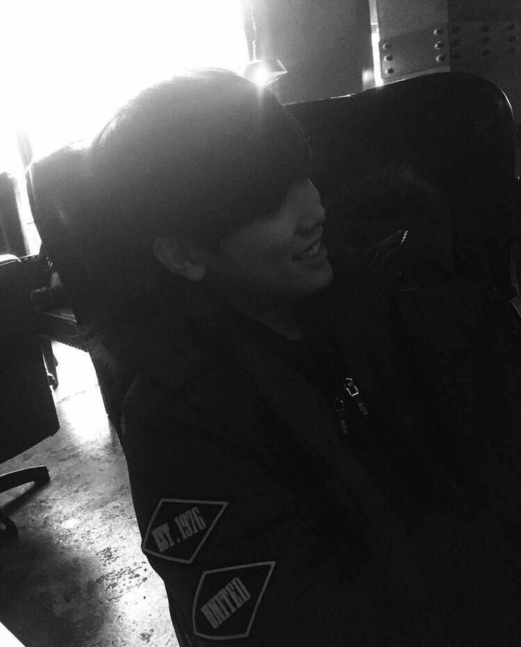 Daisy_娃娃的個(gè)人主頁（背景預(yù)覽） - 主頁背景設(shè)置 - 站酷設(shè)計(jì)師Daisy_娃娃原創(chuàng)素材 - 站酷ZCOOL