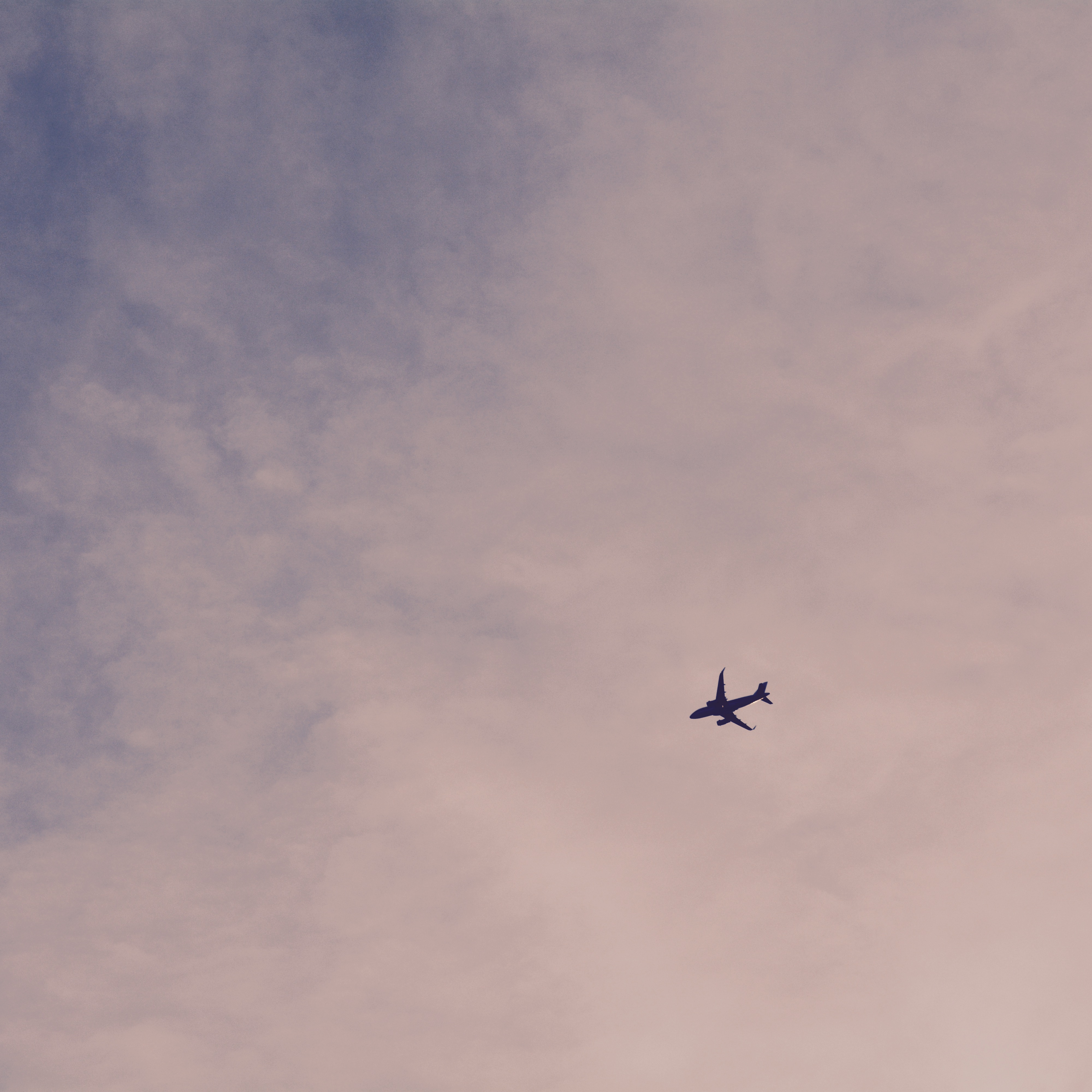 Charlottexin的个人主页（背景预览） - 主页背景设置 - 站酷设计师Charlottexin原创素材 - 站酷ZCOOL