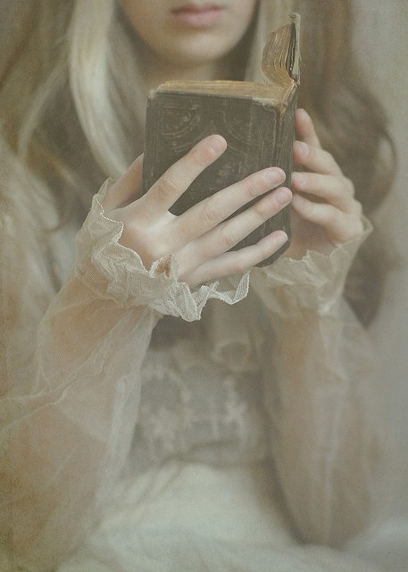 西木小栗子的個人主頁（背景預(yù)覽） - 主頁背景設(shè)置 - 站酷設(shè)計師西木小栗子原創(chuàng)素材 - 站酷ZCOOL