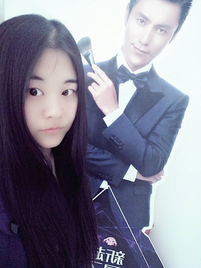 MKira的个人主页（背景预览） - 主页背景设置 - 站酷设计师MKira原创素材 - 站酷ZCOOL