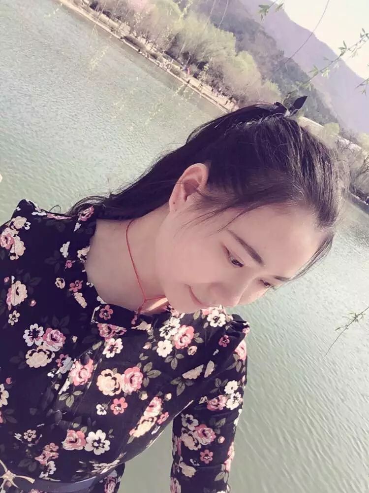 Misschenjie的個人主頁（背景預(yù)覽） - 主頁背景設(shè)置 - 站酷設(shè)計師Misschenjie原創(chuàng)素材 - 站酷ZCOOL