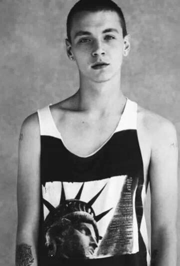 GRJ灬is的個人主頁（背景預覽） - 主頁背景設(shè)置 - 站酷設(shè)計師GRJ灬is原創(chuàng)素材 - 站酷ZCOOL