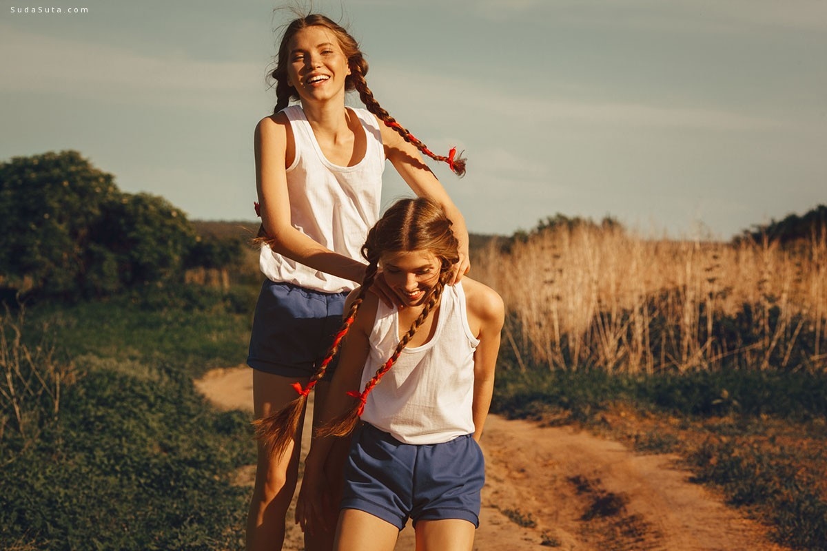 氵氵的个人主页（背景预览） - 主页背景设置 - 站酷设计师氵氵原创素材 - 站酷ZCOOL