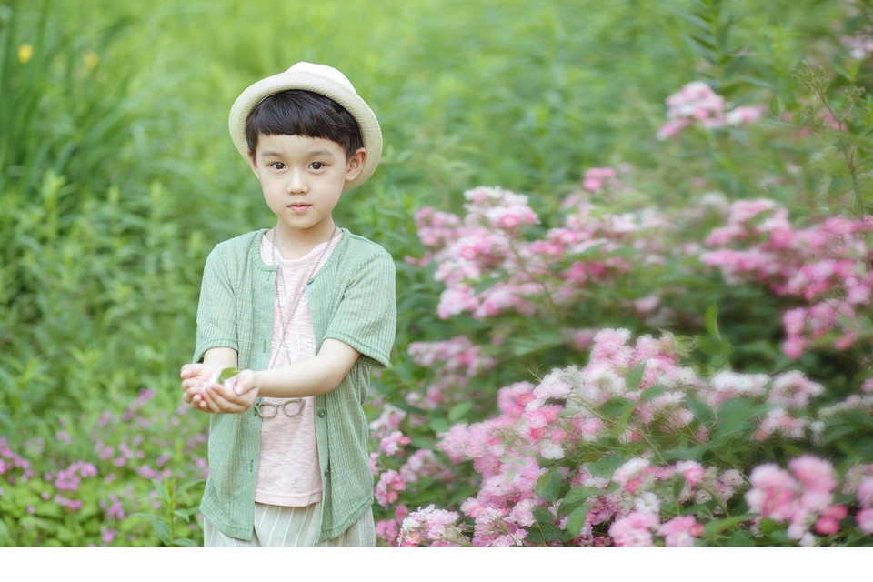 錦書安Luk的個人主頁（背景預覽） - 主頁背景設置 - 站酷設計師錦書安Luk原創(chuàng)素材 - 站酷ZCOOL