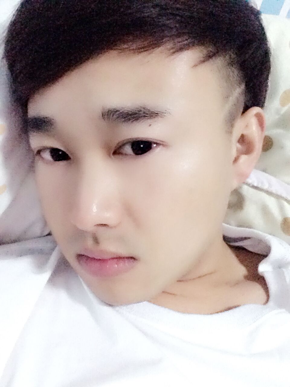 Azy设计的个人主页（背景预览） - 主页背景设置 - 站酷设计师Azy设计原创素材 - 站酷ZCOOL