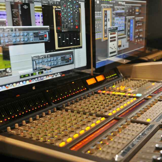 梵曲配音的个人主页（背景预览） - 主页背景设置 - 站酷设计师梵曲配音原创素材 - 站酷ZCOOL