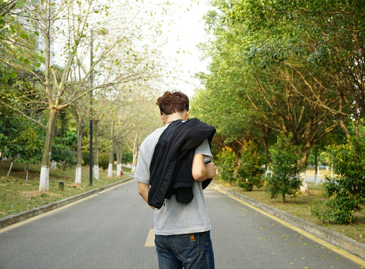 林蹦哒的个人主页（背景预览） - 主页背景设置 - 站酷设计师林蹦哒原创素材 - 站酷ZCOOL