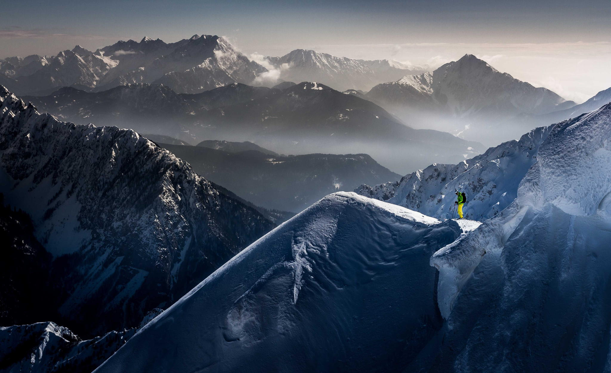 曉勇設(shè)計的個人主頁（背景預(yù)覽） - 主頁背景設(shè)置 - 站酷設(shè)計師曉勇設(shè)計原創(chuàng)素材 - 站酷ZCOOL