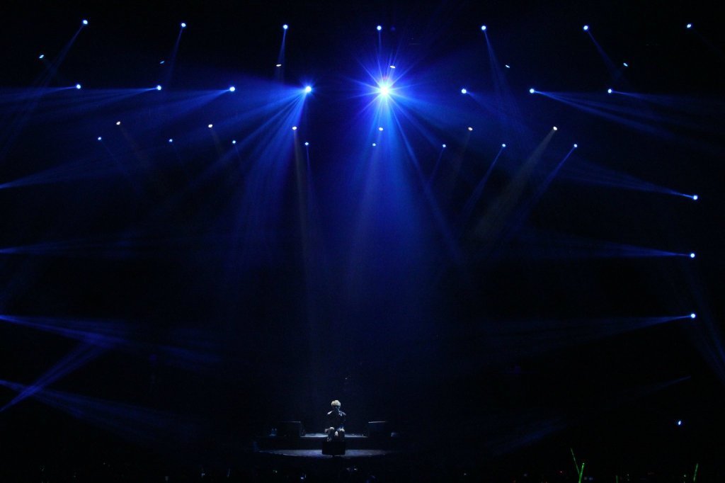 hi_k的個(gè)人主頁(yè)（背景預(yù)覽） - 主頁(yè)背景設(shè)置 - 站酷設(shè)計(jì)師hi_k原創(chuàng)素材 - 站酷ZCOOL