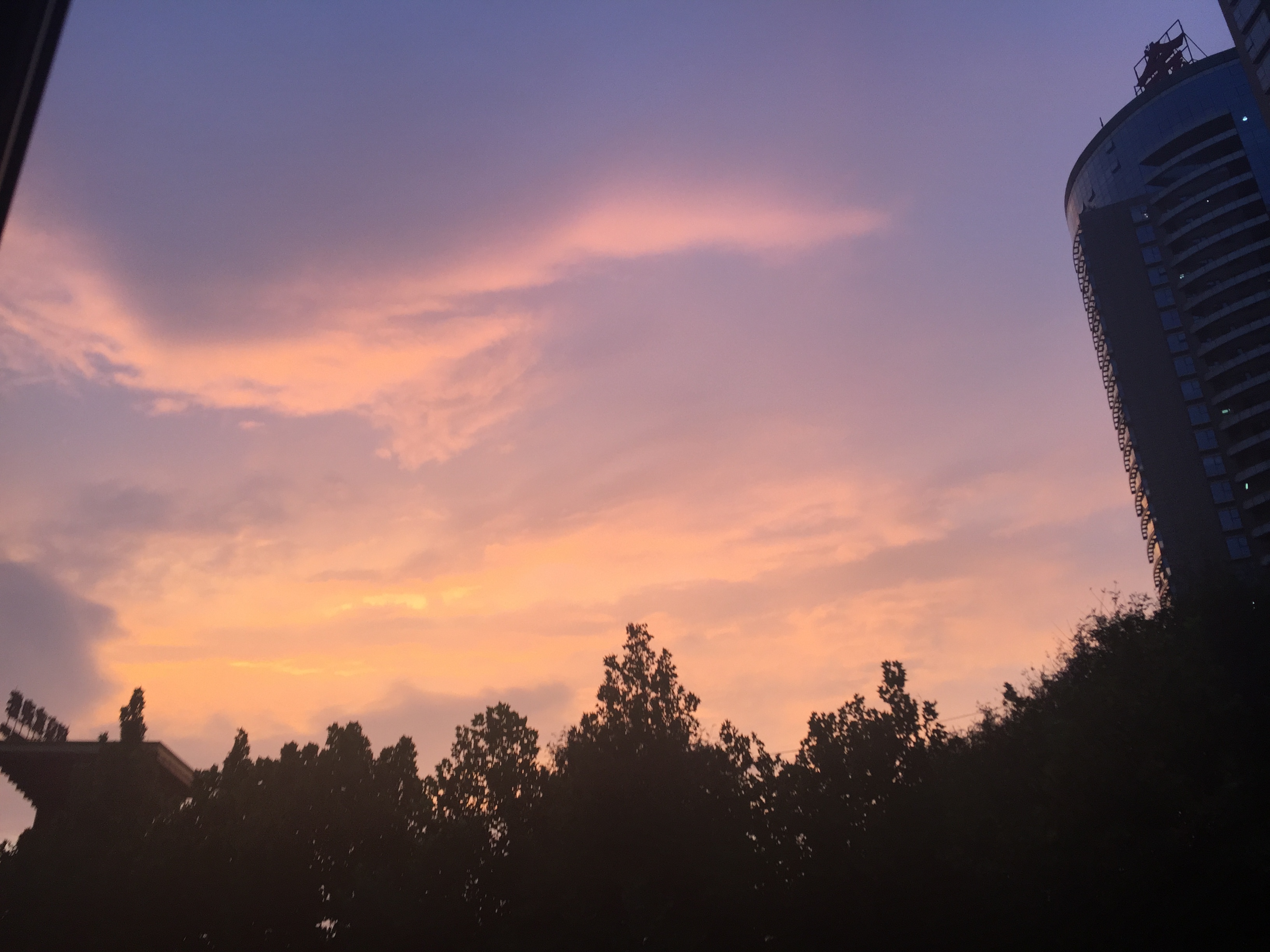 张小药的个人主页（背景预览） - 主页背景设置 - 站酷设计师张小药原创素材 - 站酷ZCOOL