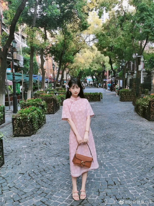 檀香姑娘的個(gè)人主頁（背景預(yù)覽） - 主頁背景設(shè)置 - 站酷設(shè)計(jì)師檀香姑娘原創(chuàng)素材 - 站酷ZCOOL