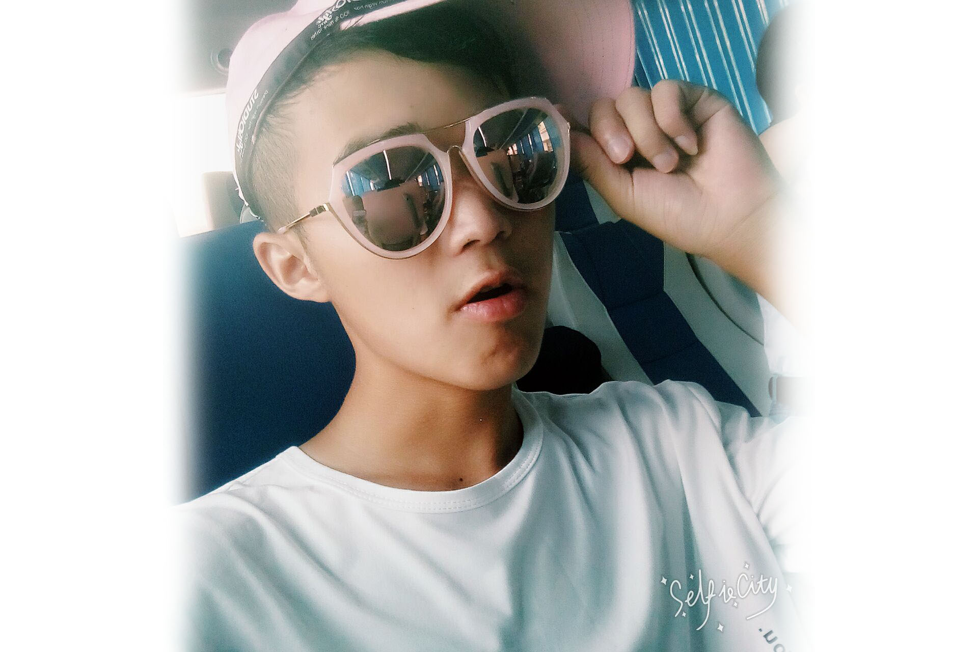 电商UI张疯子的个人主页（背景预览） - 主页背景设置 - 站酷设计师电商UI张疯子原创素材 - 站酷ZCOOL