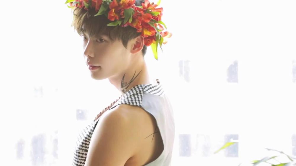 喝茶嘭嚓嚓的個(gè)人主頁(yè)（背景預(yù)覽） - 主頁(yè)背景設(shè)置 - 站酷設(shè)計(jì)師喝茶嘭嚓嚓原創(chuàng)素材 - 站酷ZCOOL