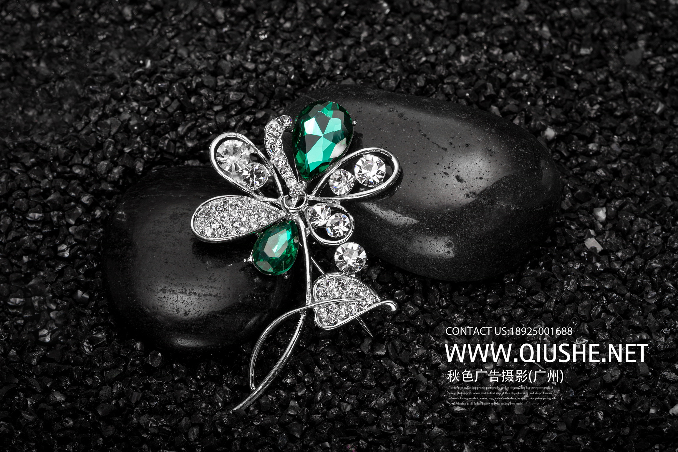 邱攝的個人主頁（背景預(yù)覽） - 主頁背景設(shè)置 - 站酷設(shè)計師邱攝原創(chuàng)素材 - 站酷ZCOOL