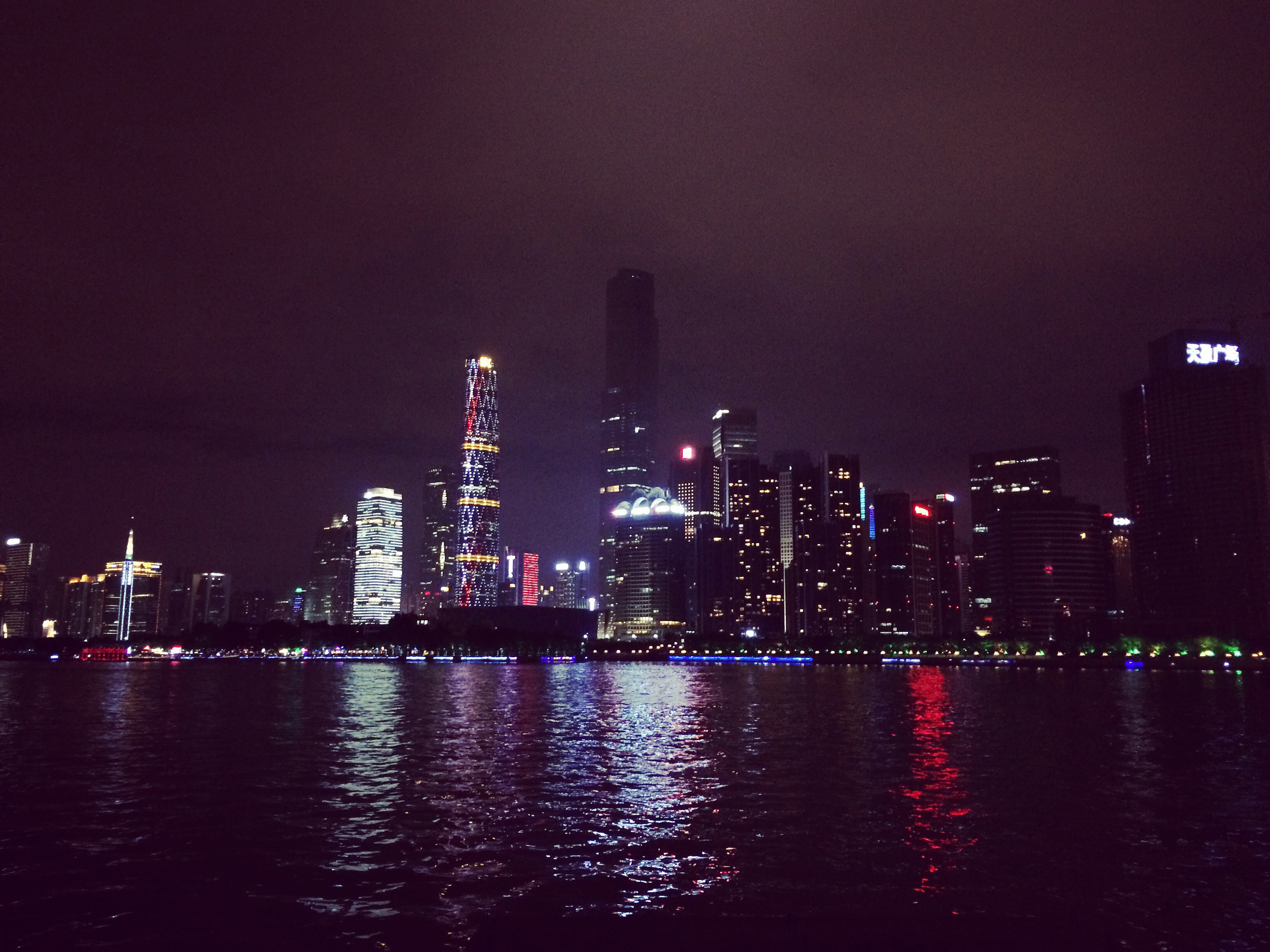 LiamGiner的個(gè)人主頁(yè)（背景預(yù)覽） - 主頁(yè)背景設(shè)置 - 站酷設(shè)計(jì)師LiamGiner原創(chuàng)素材 - 站酷ZCOOL