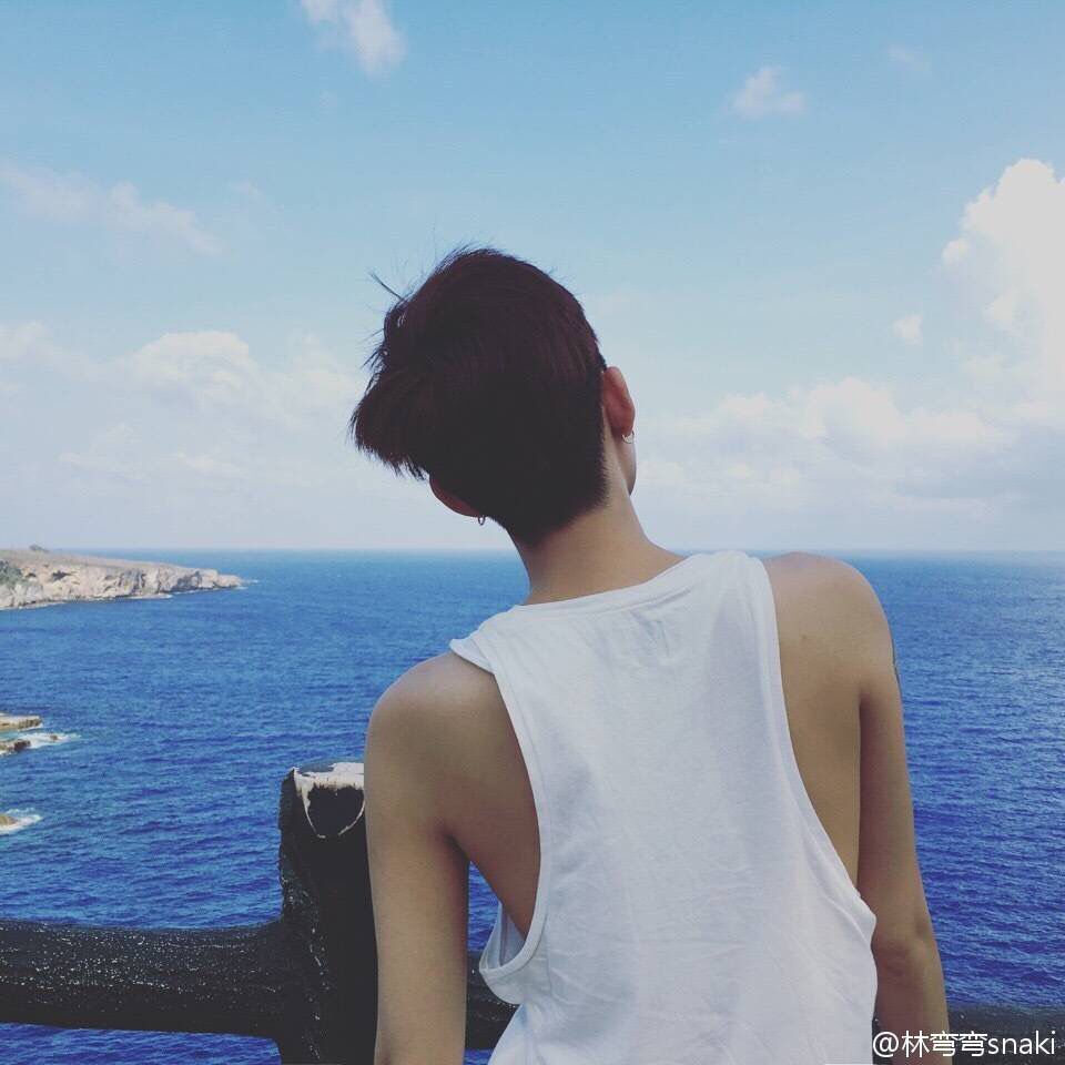 孟多多的个人主页（背景预览） - 主页背景设置 - 站酷设计师孟多多原创素材 - 站酷ZCOOL