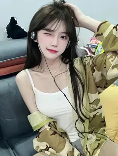 多睡覺(jué)覺(jué)覺(jué)覺(jué)的個(gè)人主頁(yè)（背景預(yù)覽） - 主頁(yè)背景設(shè)置 - 站酷設(shè)計(jì)師多睡覺(jué)覺(jué)覺(jué)覺(jué)原創(chuàng)素材 - 站酷ZCOOL