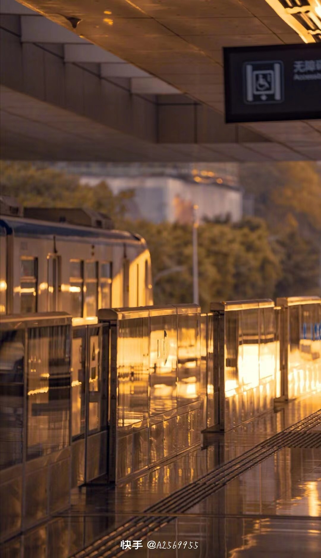 兮言7的个人主页（背景预览） - 主页背景设置 - 站酷设计师兮言7原创素材 - 站酷ZCOOL