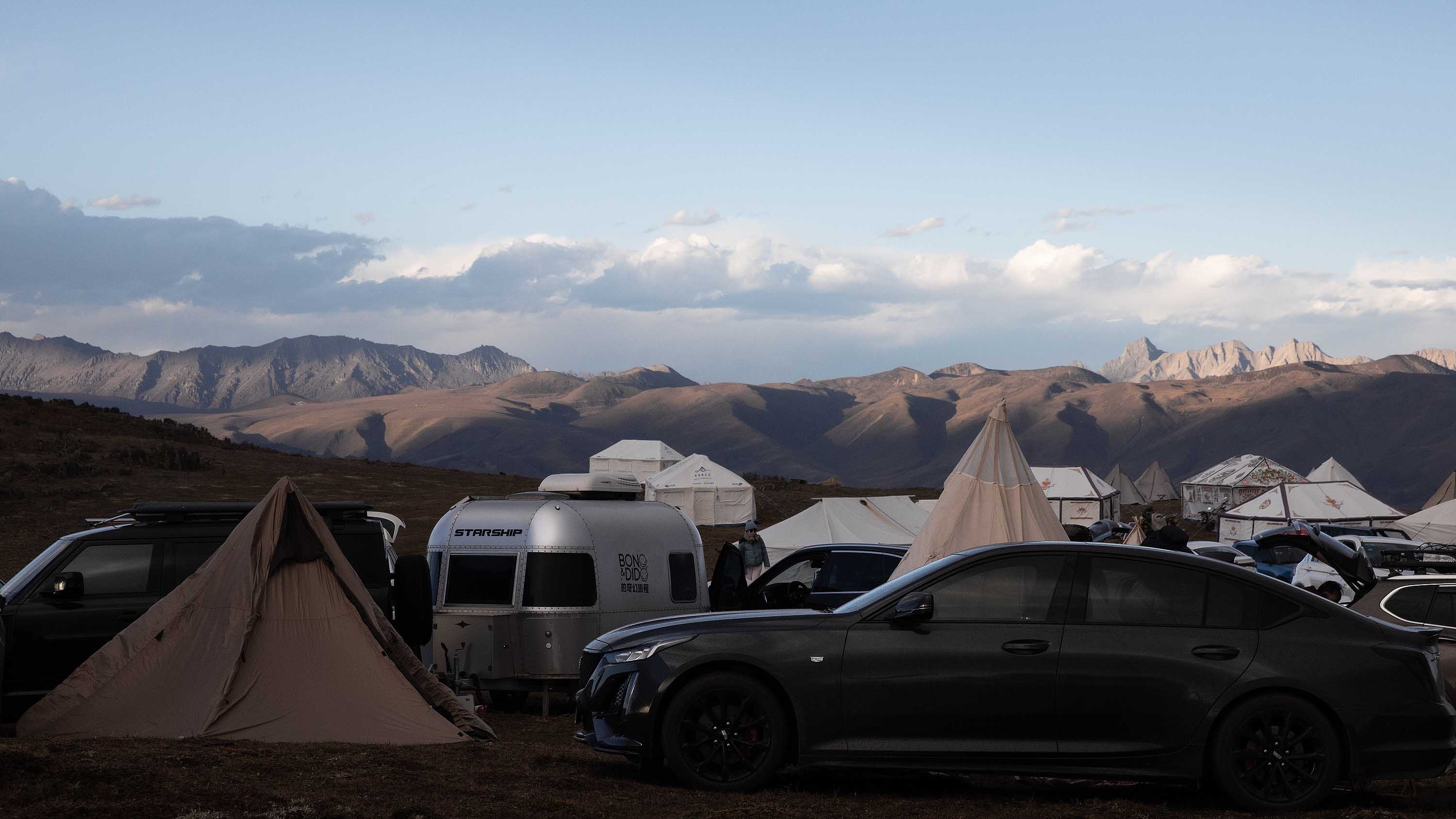 亚细亚的迷雾的个人主页（背景预览） - 主页背景设置 - 站酷设计师亚细亚的迷雾原创素材 - 站酷ZCOOL