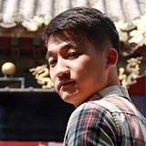 北纬三十度的头像