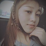 媚眼带笑的头像