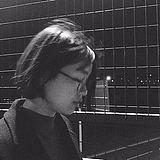 汪汪汪汪跳跳的头像