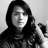 弘秦设计的头像