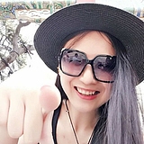喵了个女王大人的头像