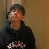 于一从不回头看的头像