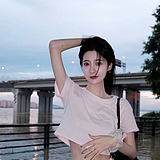 设计师叶玲玲的头像