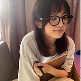 郑君君er的头像