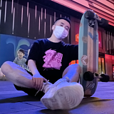 不爱吃香菜菜的头像
