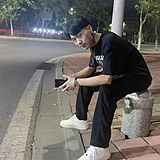 玉龙i设计的头像