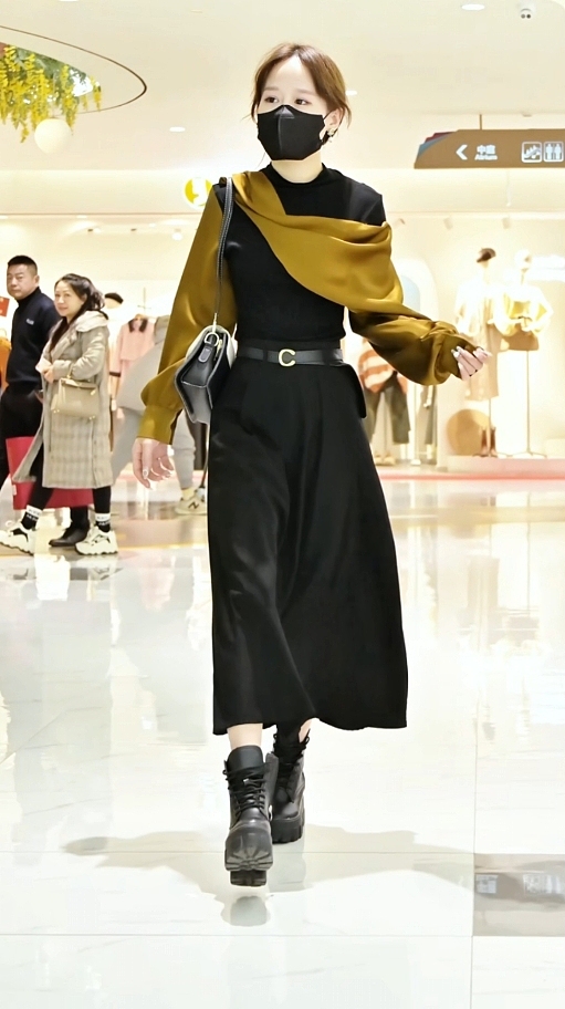 女装街拍（图ZMzcxMTI0MTk2） - 短片 - 站酷设计师秋之印象原创素材 - 站酷ZCOOL