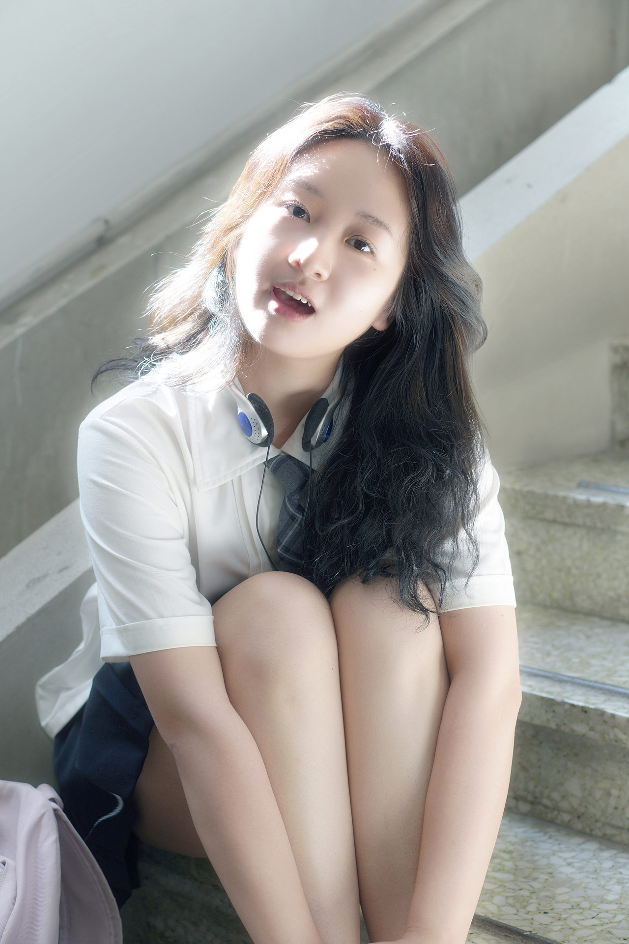 ??青春是？（2）（圖ZMzcxMjU3NDQw） - 人像攝影 - 站酷設(shè)計師莫妮卡譚原創(chuàng)素材 - 站酷ZCOOL