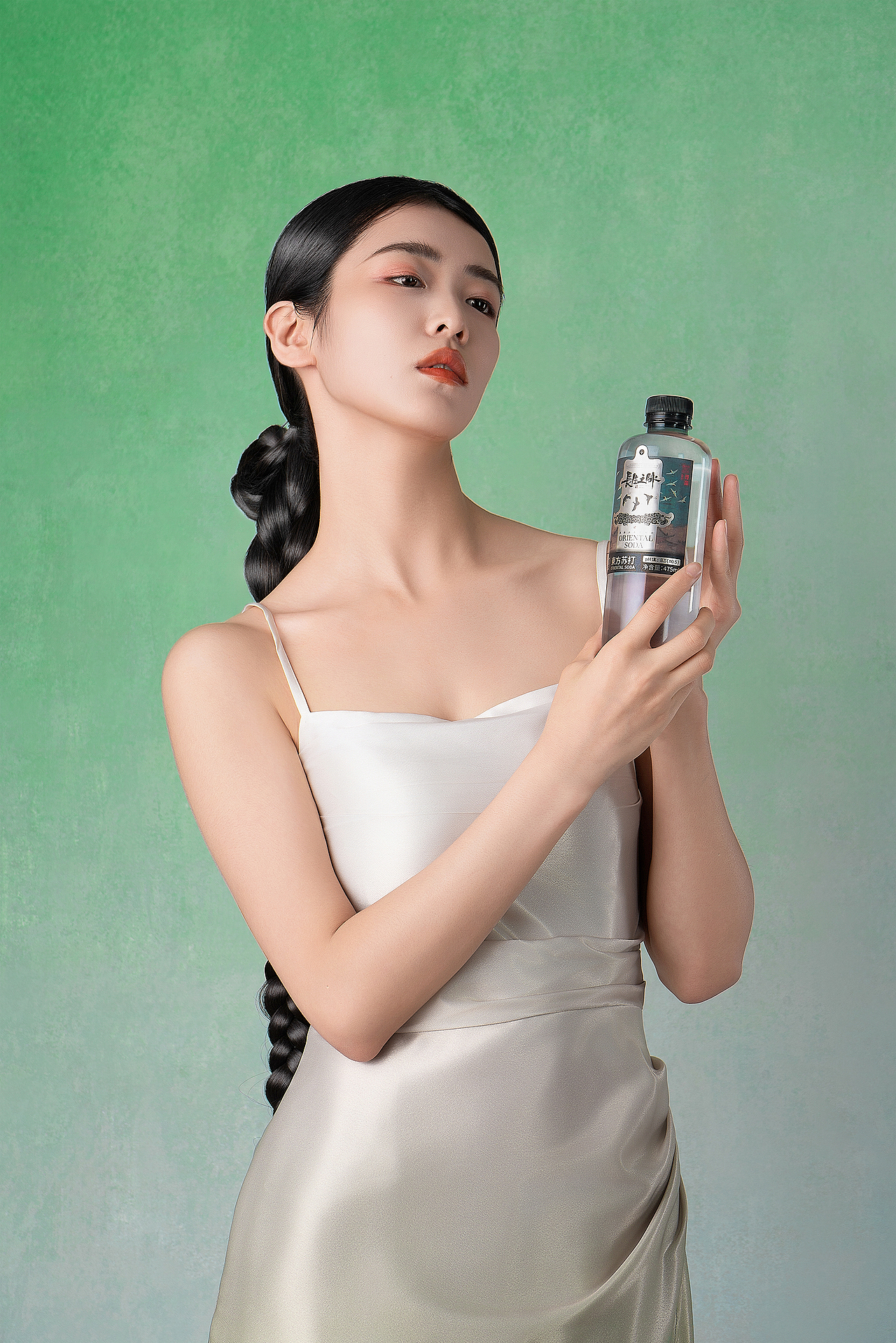 新中式人像水产品拍摄（图ZMzcxMjY3NTM2） - 产品摄影 - 站酷设计师张heng原创素材 - 站酷ZCOOL