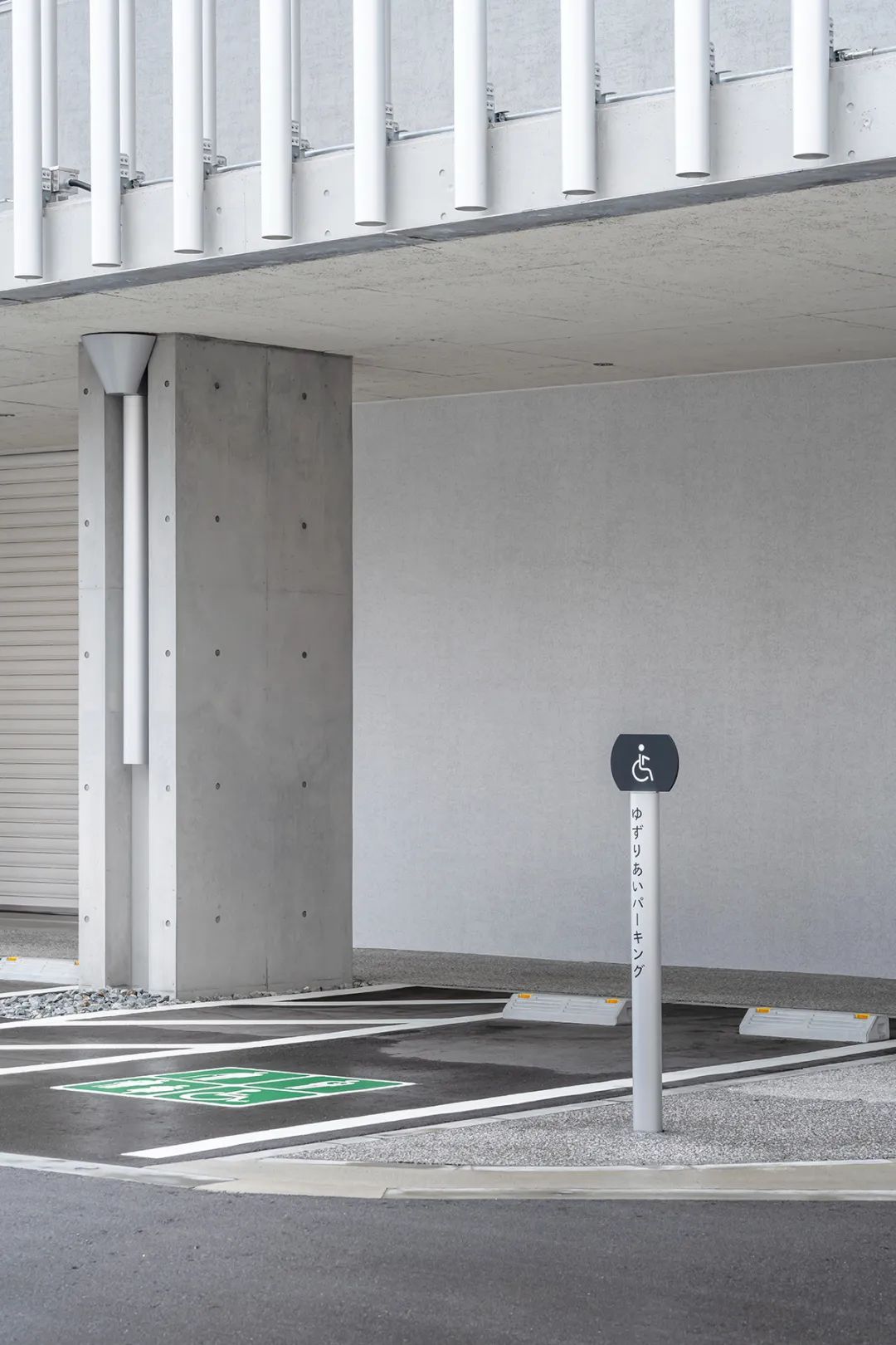 导视系统设计 黑部市市民交流中心Aoyo（图ZMTQ4MTk2NDQ=） - 资讯 - 站酷设计师导视标视学院APP原创素材 - 站酷ZCOOL