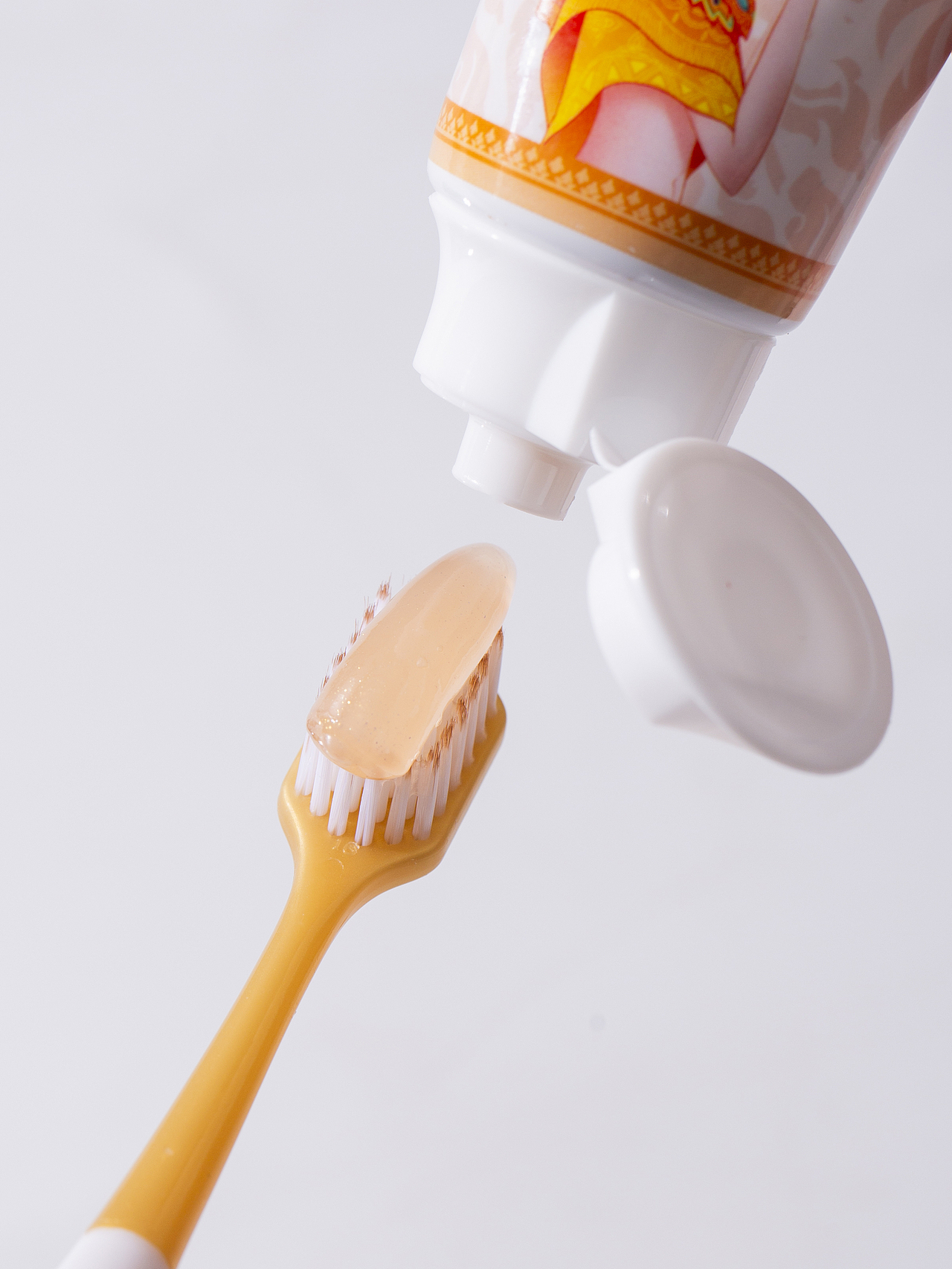 有间|泰国进口宝得娜燕窝牙膏