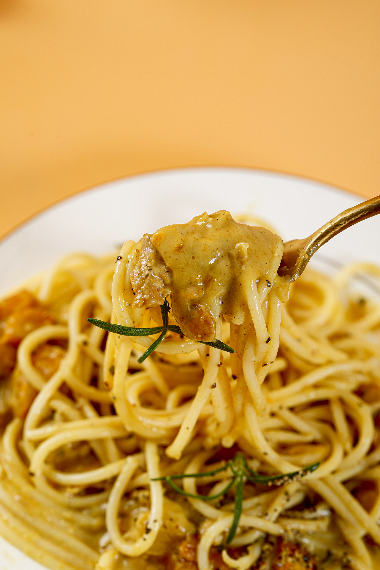 牛肉酱意面咖喱黑胡椒意面西餐速食儿童拌面面粉面线