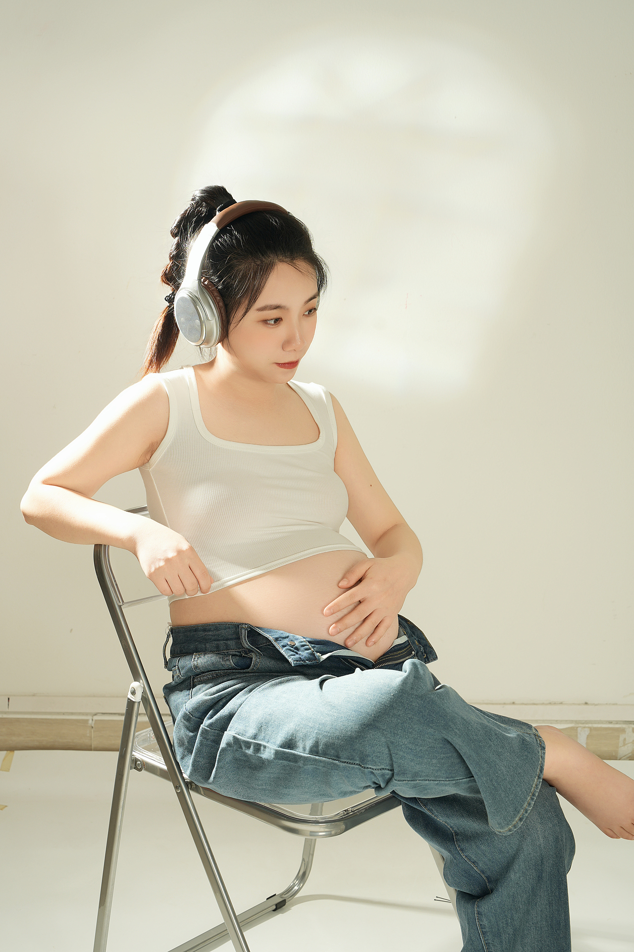 简约又高级的元气孕妇写真