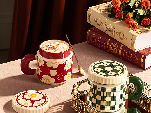 咖啡杯套禮盒「星羅、伴手禮」（個(gè)人主頁(yè)-ZNjg4ODAzNzY=） - 產(chǎn)品攝影 - 站酷設(shè)計(jì)師希自Lr原創(chuàng)素材 - 站酷ZCOOL