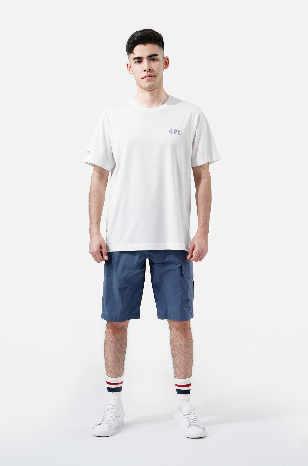 静物摄影|服装（图ZMzcxNTU2NzA0） - 产品摄影 - 站酷设计师平视空间摄影棚原创素材 - 站酷ZCOOL