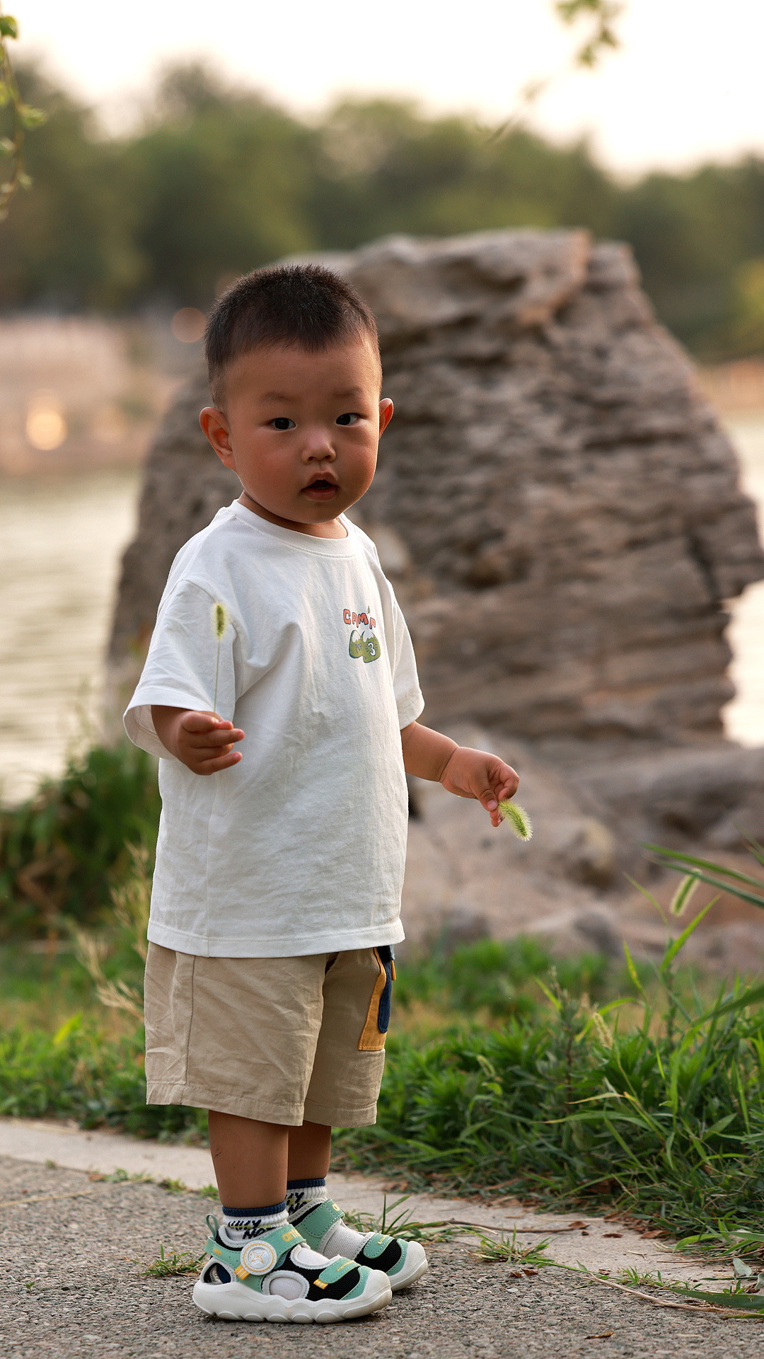 捕捉到一个小可爱宝宝！儿童摄影外景系列（图ZMzcxNjY0NzQ0） - 人像摄影 - 站酷设计师好兄弟传媒原创素材 - 站酷ZCOOL