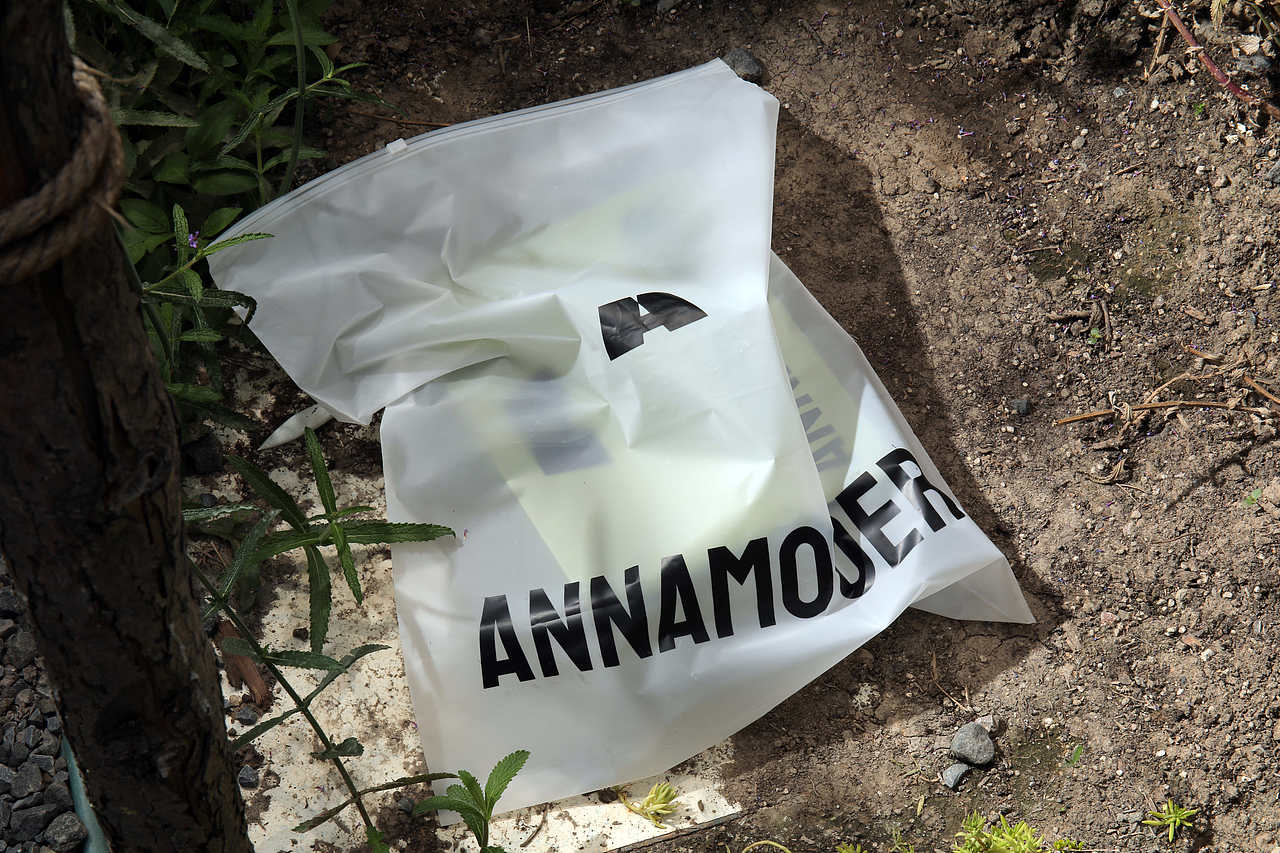 商业项目 | ANNA MOOER 品牌设计（图ZMzcxNzM3OTg4） - 品牌 - 站酷设计师ONNFF原创素材 - 站酷ZCOOL