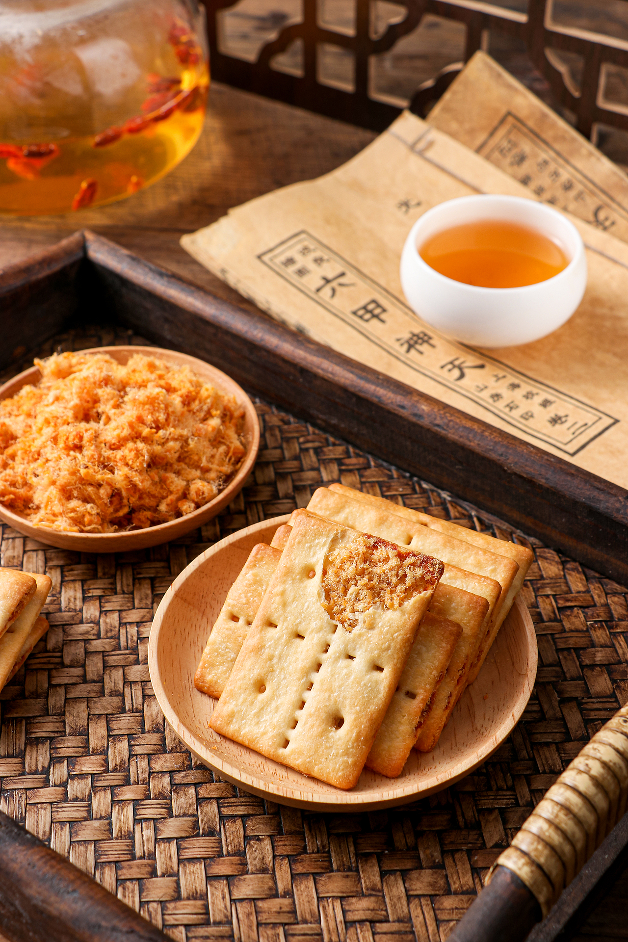 肉松馅夹心薄酥脆咸香牛肉馅酥脆饼干苏打饼干黄油饼干