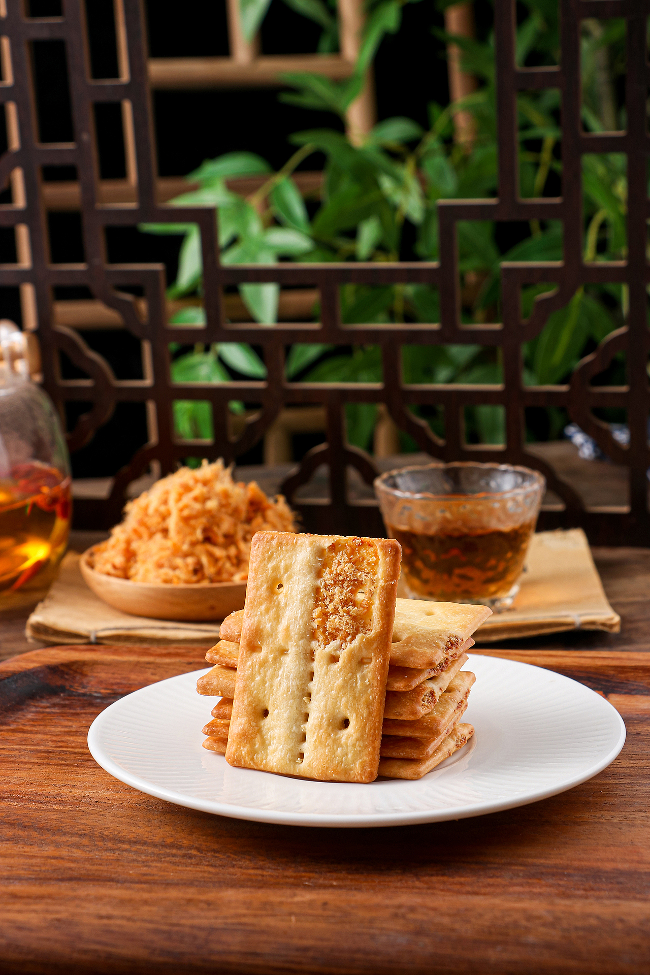 肉松馅夹心薄酥脆咸香牛肉馅酥脆饼干苏打饼干黄油饼干