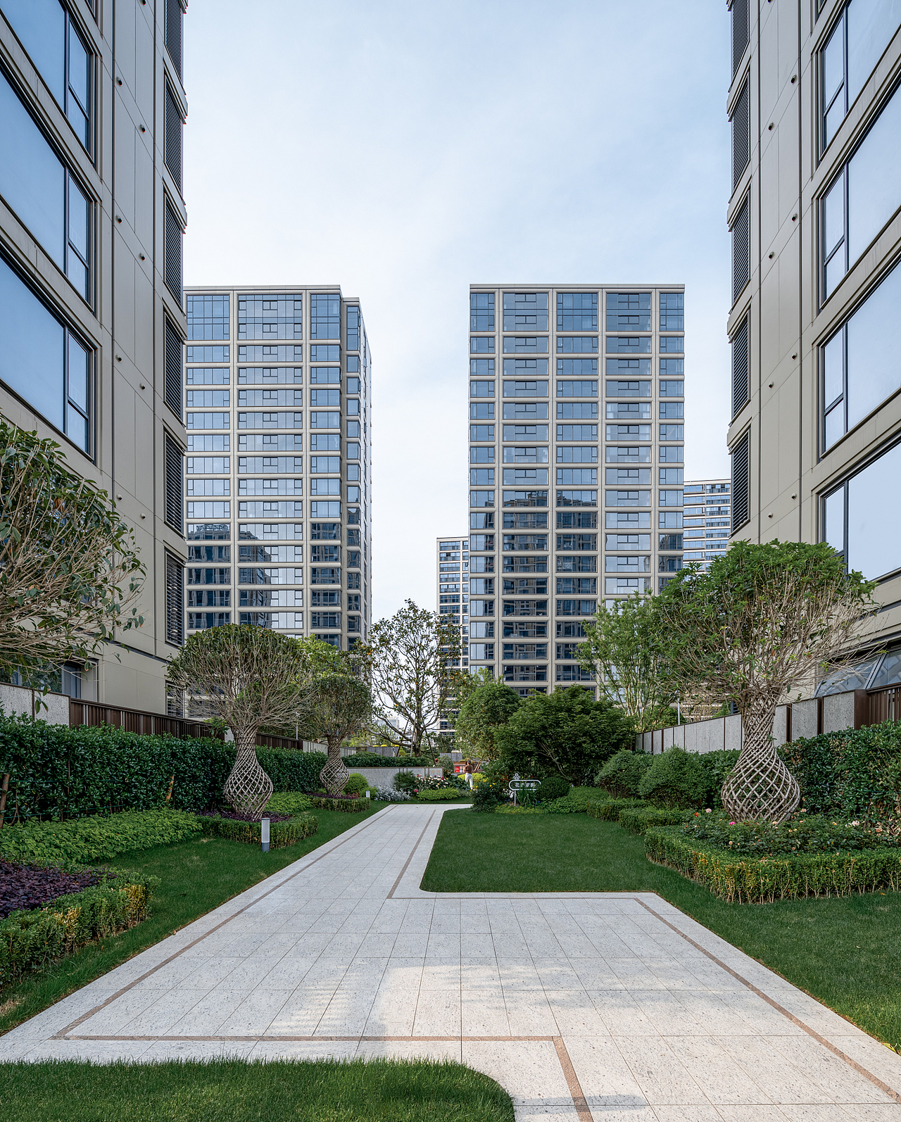 宁波滨江誉品（图ZMzcxNzYxNTMy） - 环境/建筑摄影 - 站酷设计师忙碌的孙工原创素材 - 站酷ZCOOL