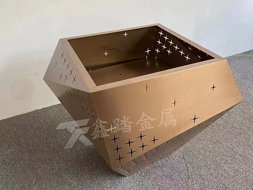 玫瑰金不锈钢花箱